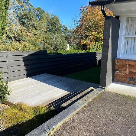 Lovely Newly Renovated Home Hamilton Exterior foto